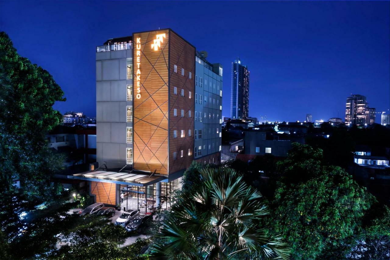 Kuretakeso Kemang Hotel Jakarta Exterior photo